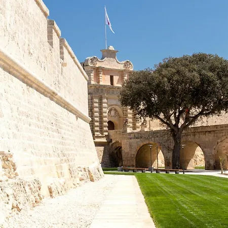 Express - Malta By Ihg