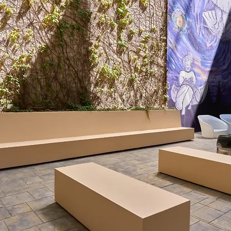 מלון Express - Malta By Ihg 3*