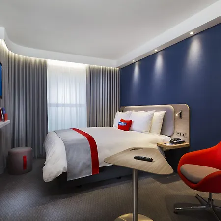 Express - Malta By Ihg Hotel Saint Julian's