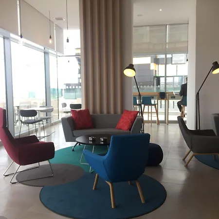 מלון Express - Malta By Ihg 3*