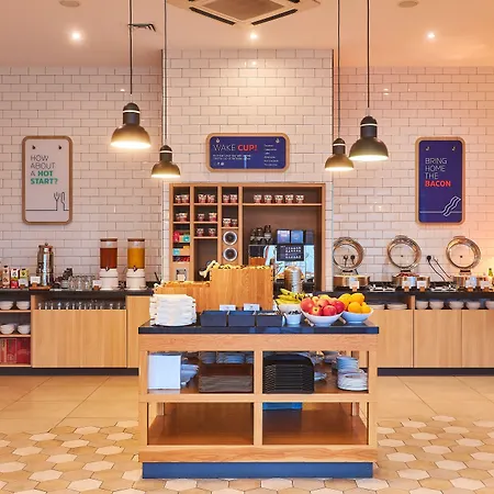 Express - Malta By Ihg Hotel Saint Julian's