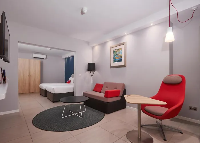 Express - Malta By Ihg Hotel