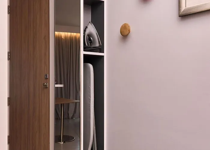 Express - Malta By Ihg Ξενοδοχείο