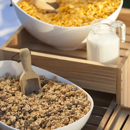 Hotel Express - Malta By Ihg 3*